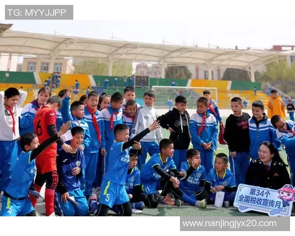 新疆足球之旅：那些曾造访这片土地的足球明星们