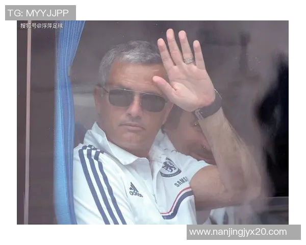 足球明星们的奇怪习惯与独特风格揭秘